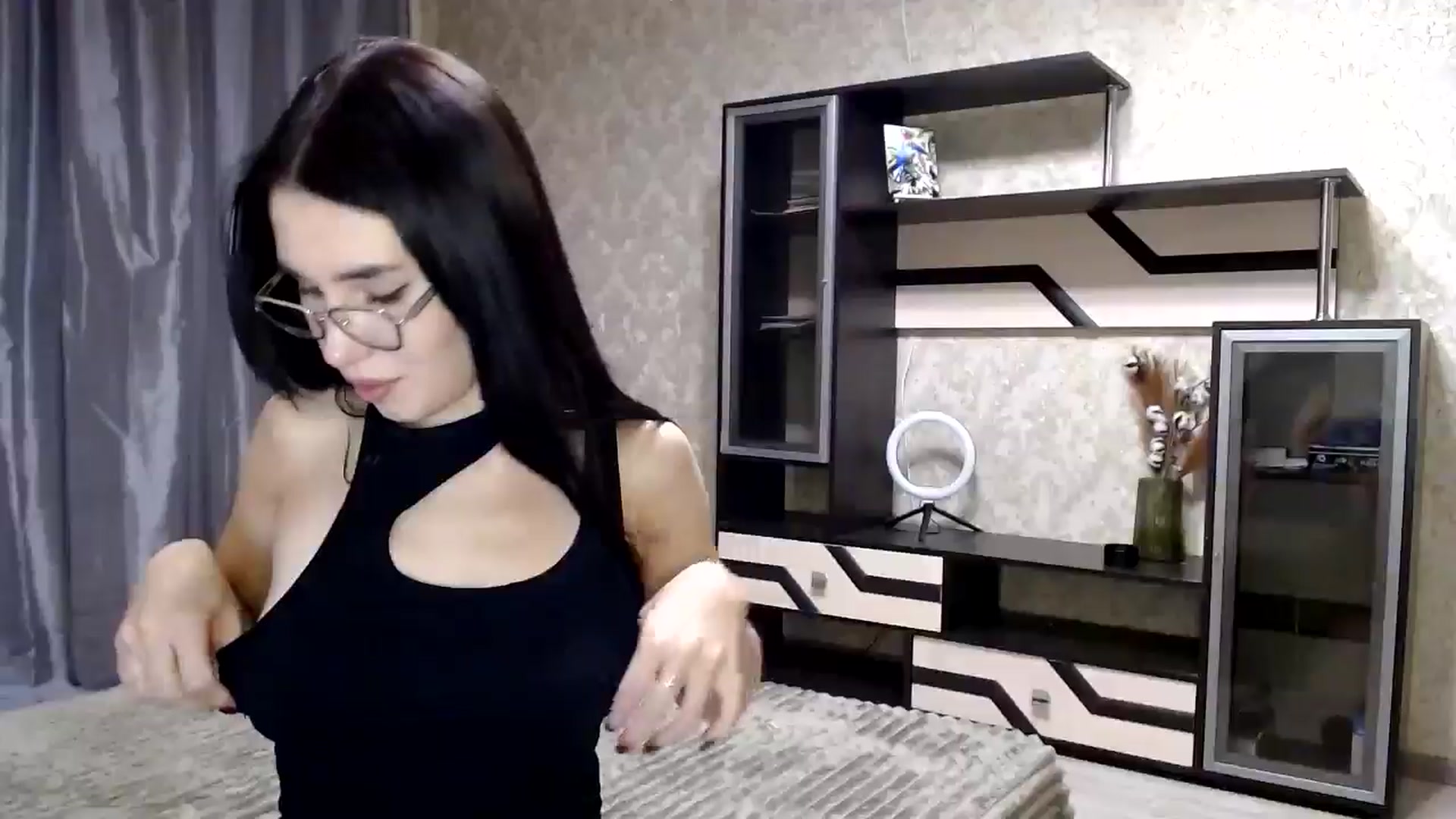 Gallery image thumbnail from Fortunately's myfreecams stream on, 09/15/2024, 20:28 image 17 of 20