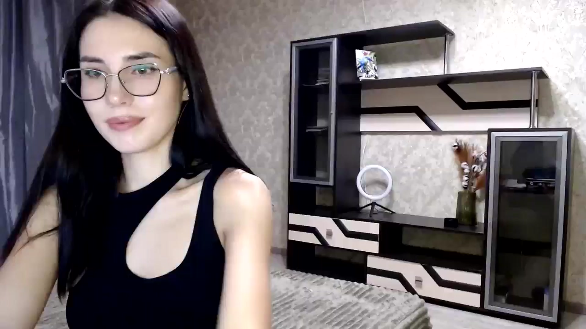 Gallery image thumbnail from Fortunately's myfreecams stream on, 09/15/2024, 20:28 image 16 of 20