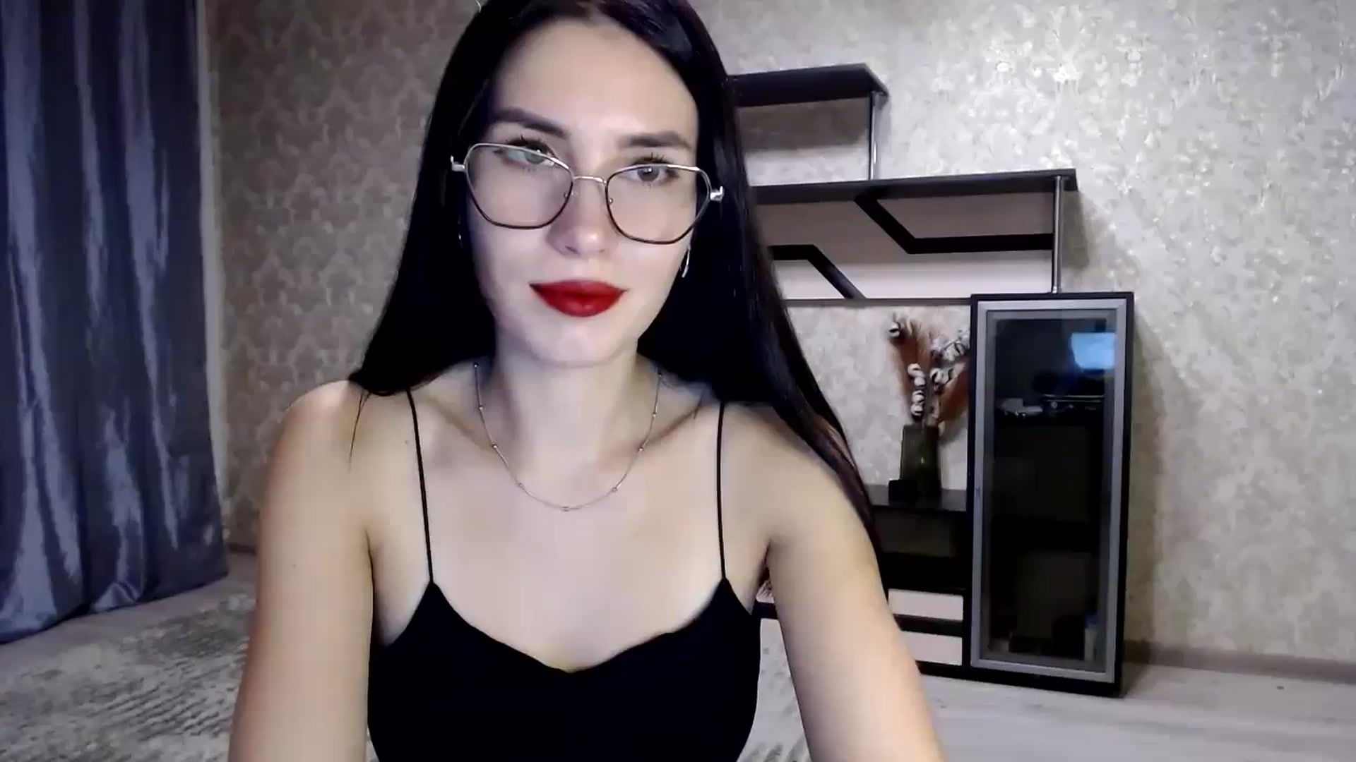 Gallery image thumbnail from Fortunately's myfreecams stream on, 09/17/2024, 19:36 image 1 of 20