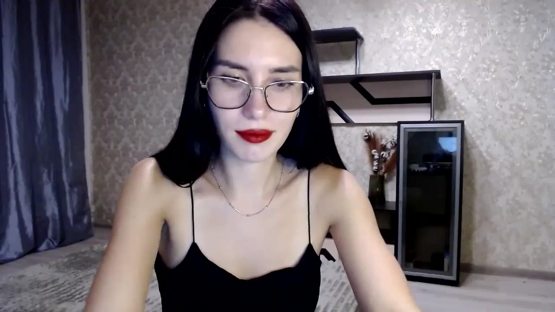 Gallery image thumbnail from Fortunately's myfreecams stream on, 09/17/2024, 19:36 image 11 of 20