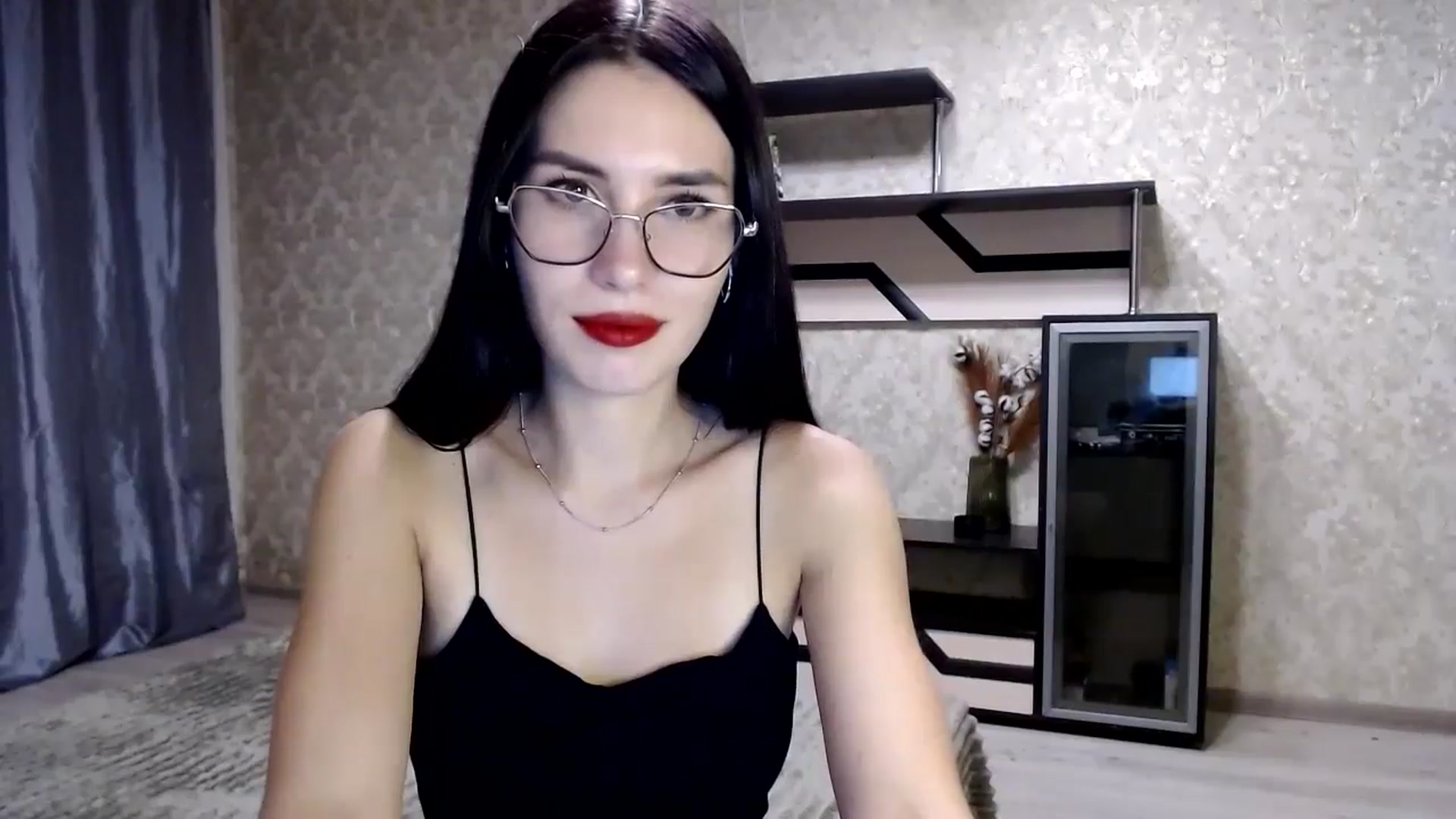 Gallery image thumbnail from Fortunately's myfreecams stream on, 09/17/2024, 19:36 image 10 of 20