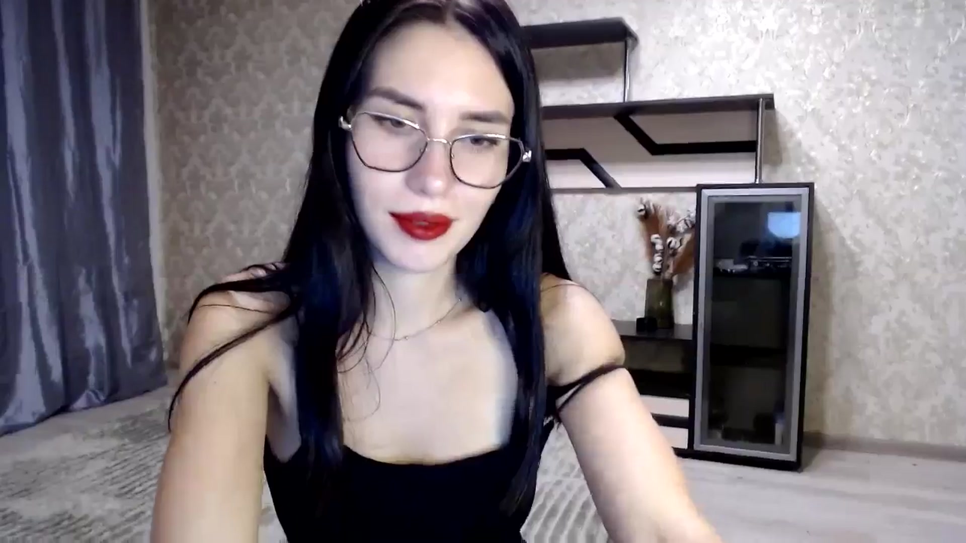 Gallery image thumbnail from Fortunately's myfreecams stream on, 09/17/2024, 21:41 image 2 of 20