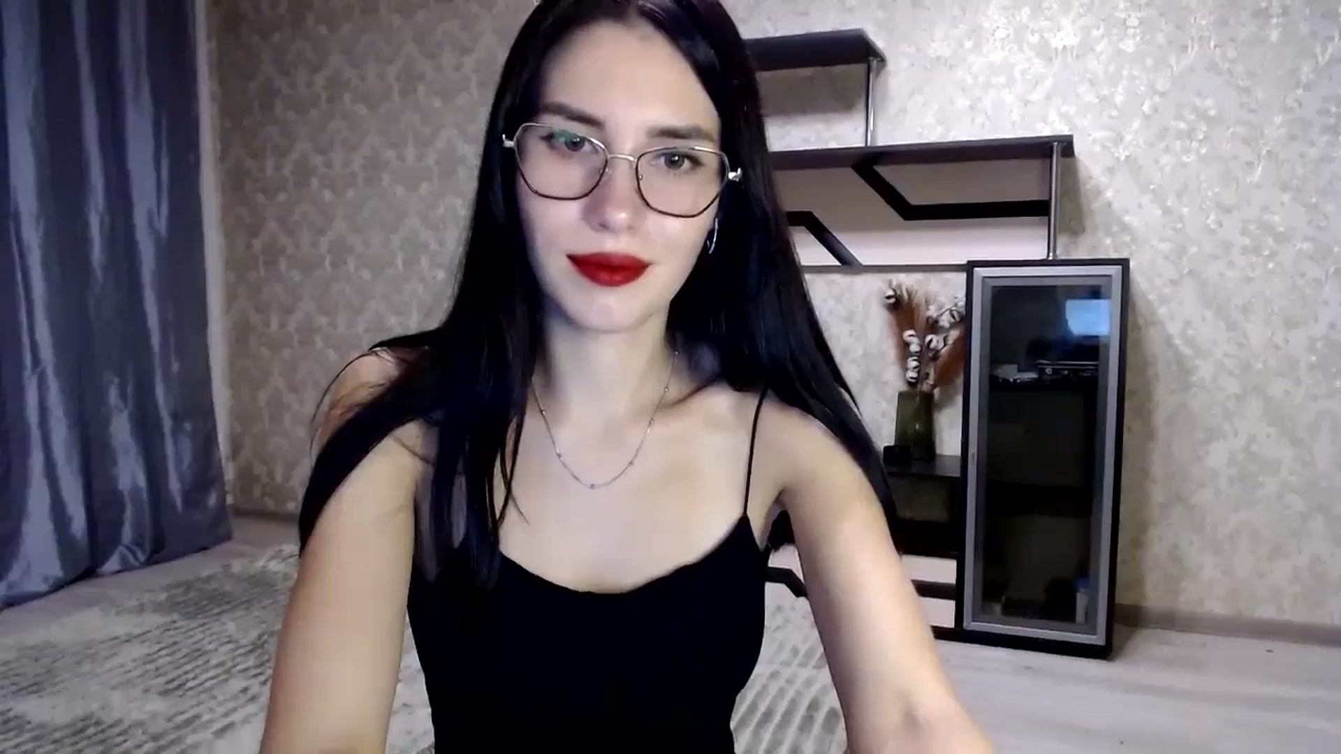 Gallery image thumbnail from Fortunately's myfreecams stream on, 09/17/2024, 21:41 image 7 of 20