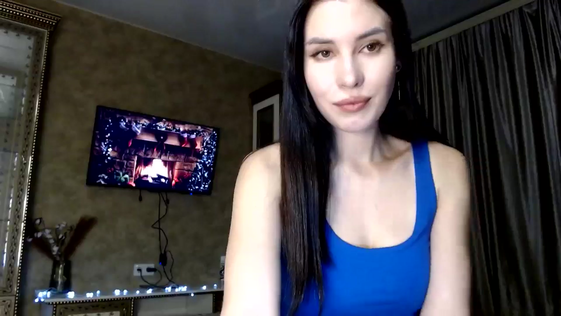 Gallery image thumbnail from Fortunately's myfreecams stream on, 12/08/2024, 18:01 image 3 of 20