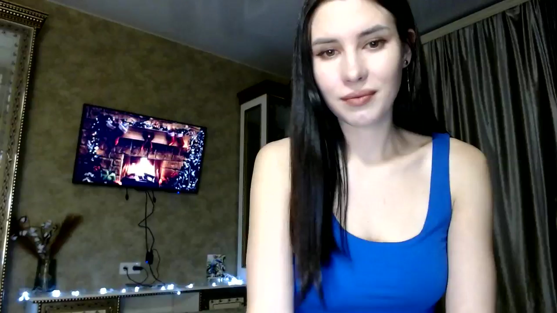 Gallery image thumbnail from Fortunately's myfreecams stream on, 12/08/2024, 18:01 image 19 of 20