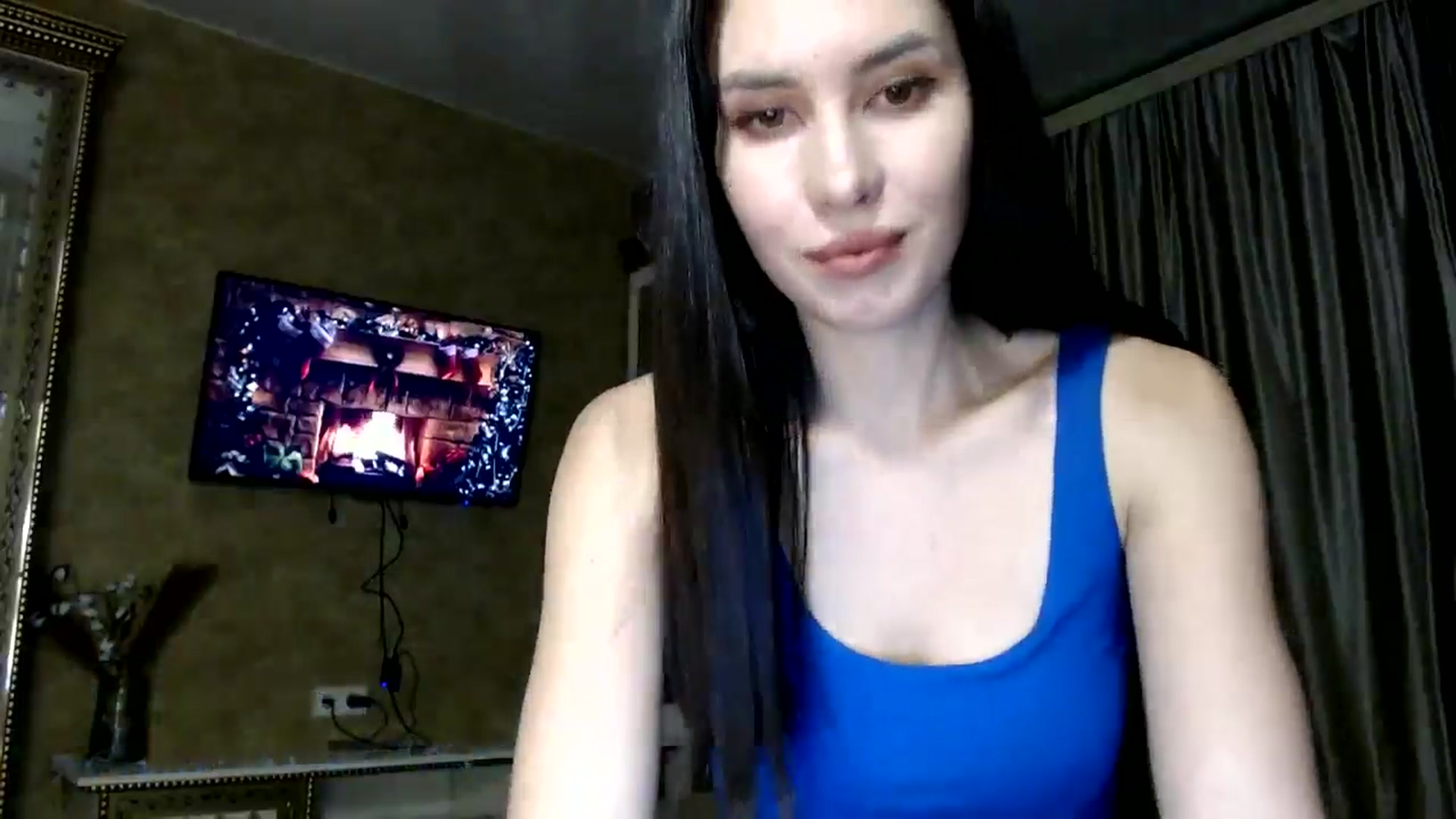 Gallery image thumbnail from Fortunately's myfreecams stream on, 12/08/2024, 18:01 image 15 of 20