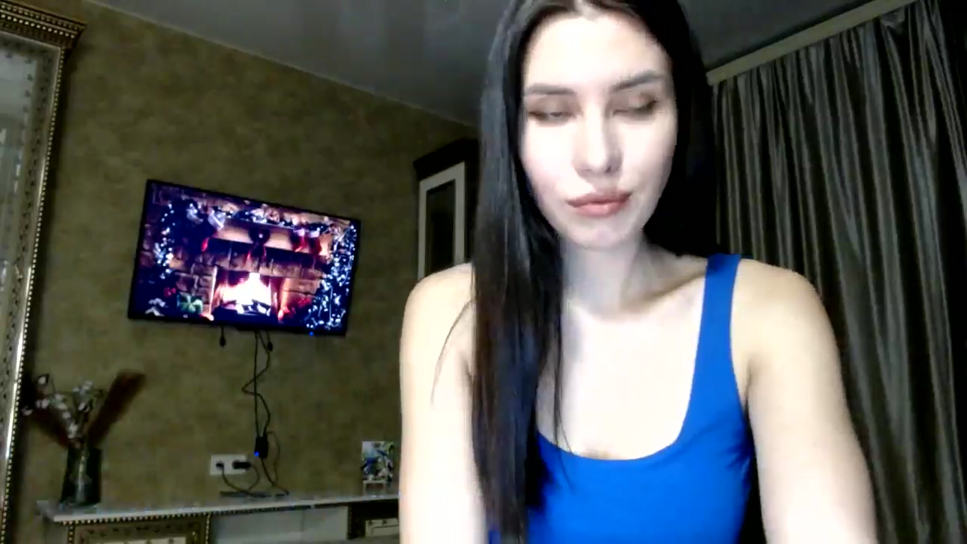 Gallery image thumbnail from Fortunately's myfreecams stream on, 12/08/2024, 18:01 image 12 of 20