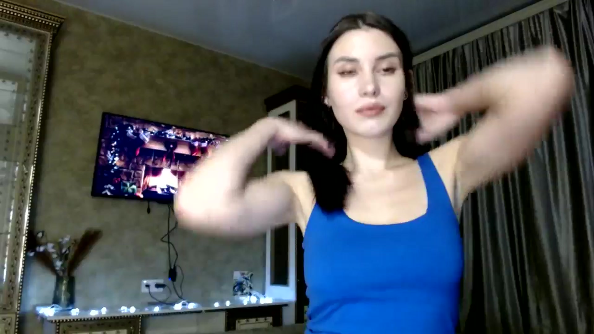 Gallery image thumbnail from Fortunately's myfreecams stream on, 12/08/2024, 18:01 image 7 of 20