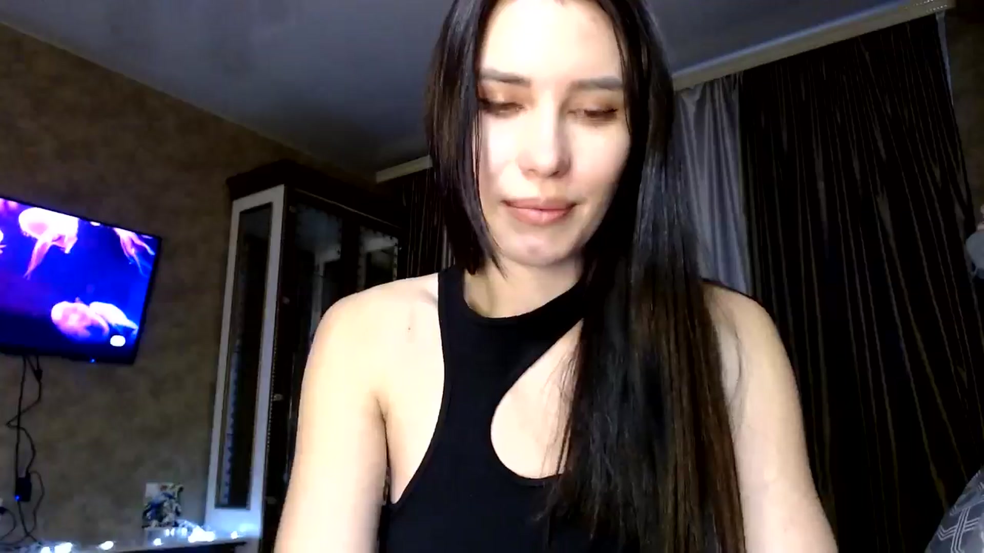 Gallery image thumbnail from Fortunately's myfreecams stream on, 12/10/2024, 13:21 image 12 of 20