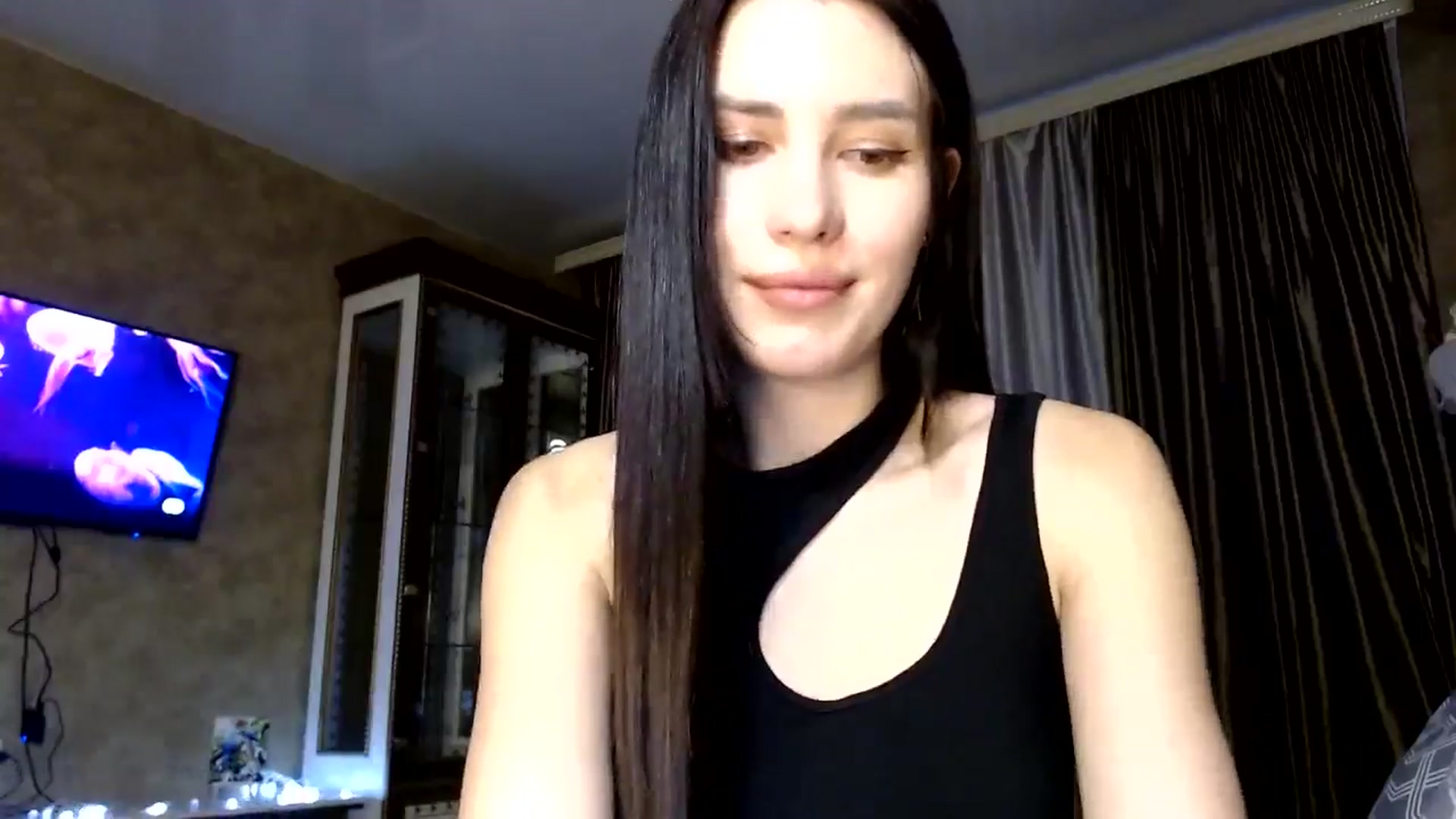 Gallery image thumbnail from Fortunately's myfreecams stream on, 12/10/2024, 13:21 image 16 of 20