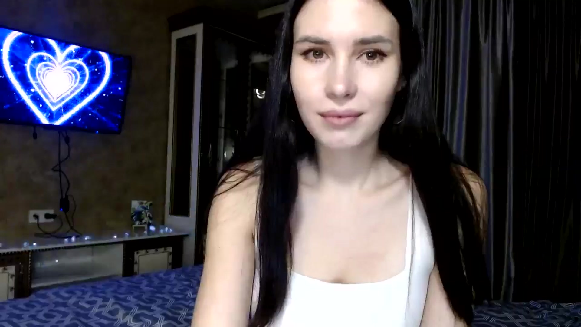 Gallery image thumbnail from Fortunately's myfreecams stream on, 12/11/2024, 17:34 image 7 of 20