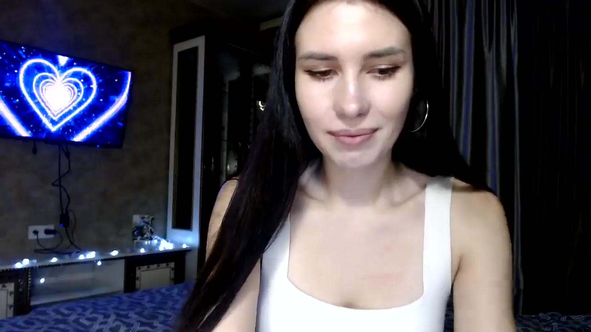 Gallery image thumbnail from Fortunately's myfreecams stream on, 12/11/2024, 17:34 image 6 of 20