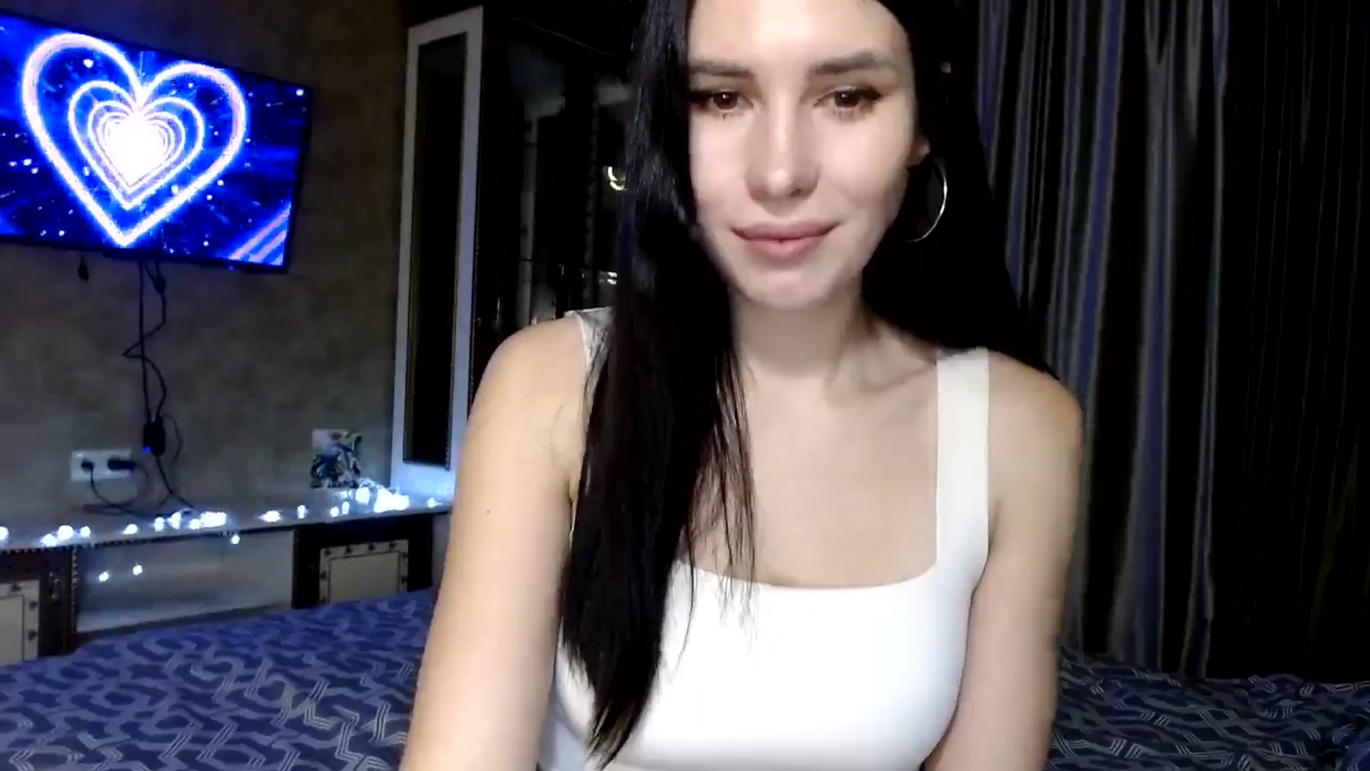Gallery image thumbnail from Fortunately's myfreecams stream on, 12/11/2024, 17:34 image 15 of 20