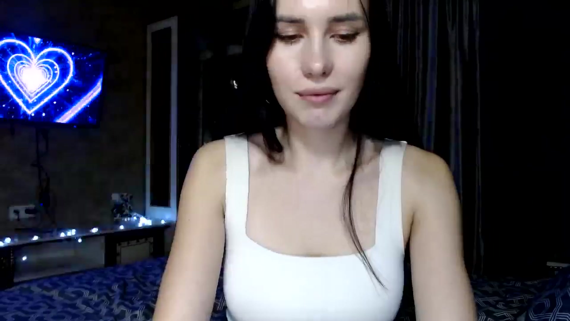 Gallery image thumbnail from Fortunately's myfreecams stream on, 12/11/2024, 19:14 image 17 of 20