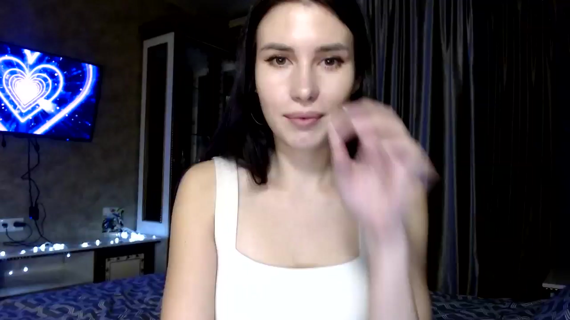 Gallery image thumbnail from Fortunately's myfreecams stream on, 12/11/2024, 19:14 image 10 of 20
