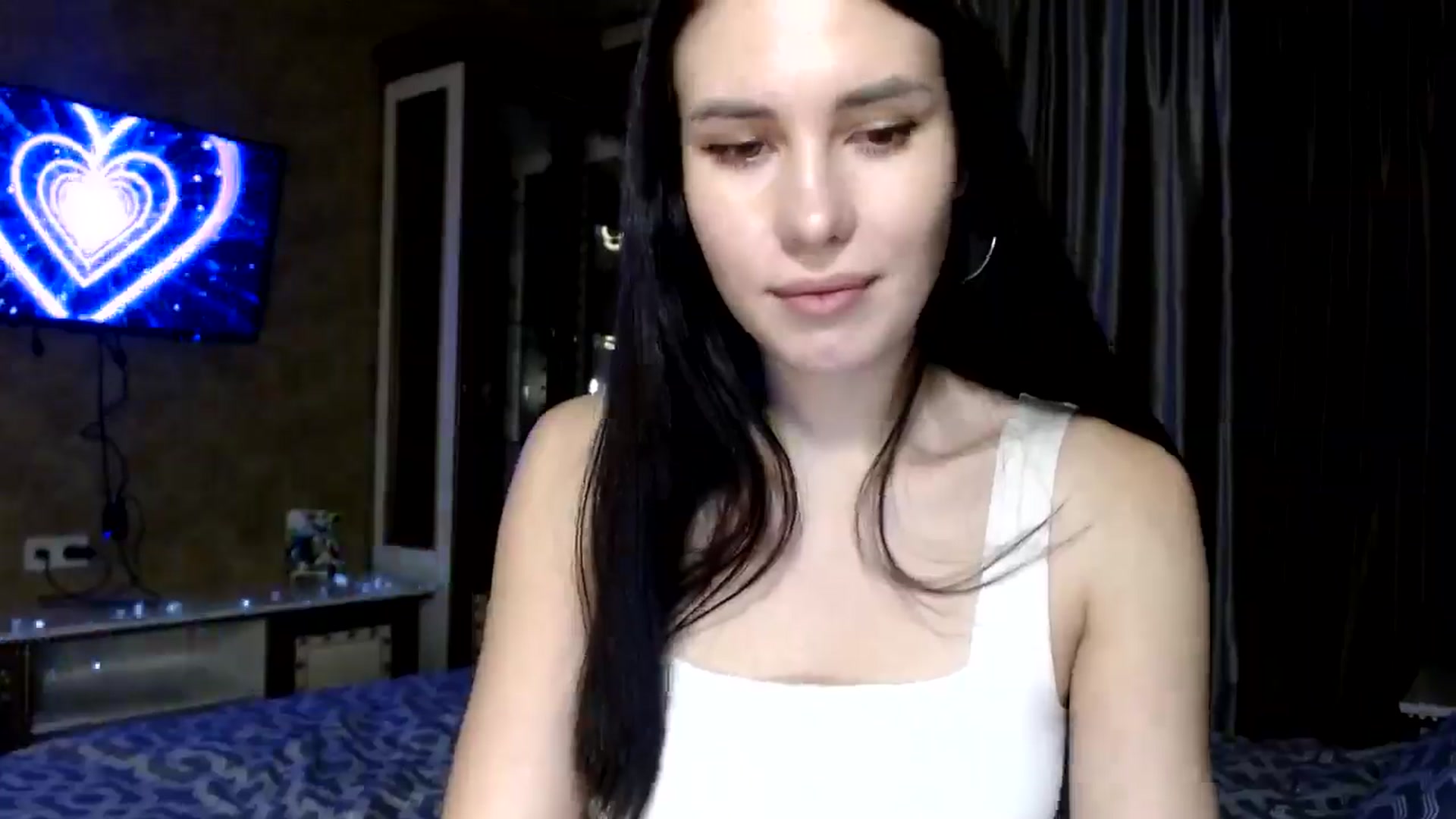 Gallery image thumbnail from Fortunately's myfreecams stream on, 12/11/2024, 19:14 image 16 of 20