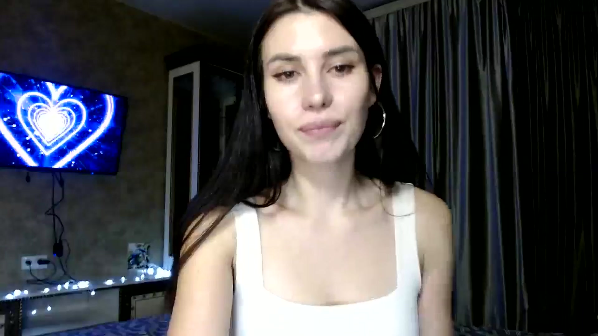 Gallery image thumbnail from Fortunately's myfreecams stream on, 12/11/2024, 20:11 image 20 of 20