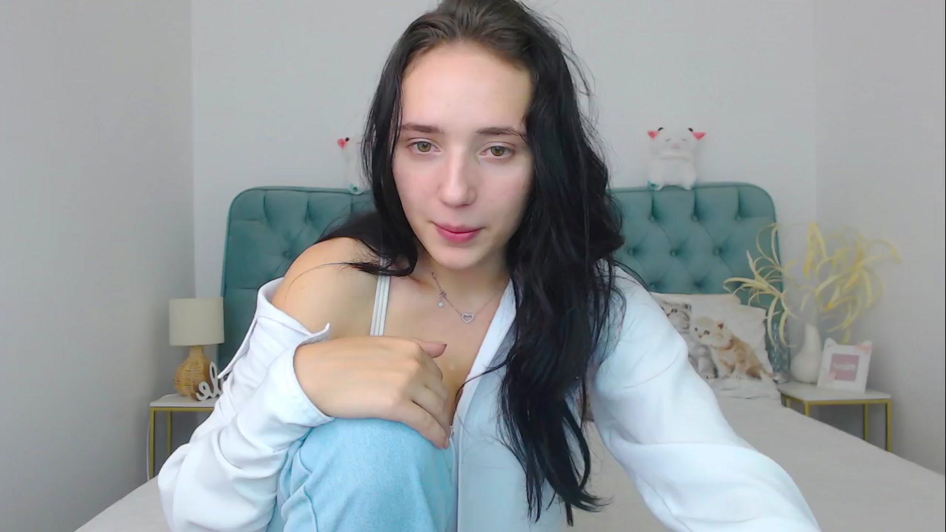 Gallery image thumbnail from Fortune777_'s myfreecams stream on, 10/10/2025, 09:32 image 8 of 20