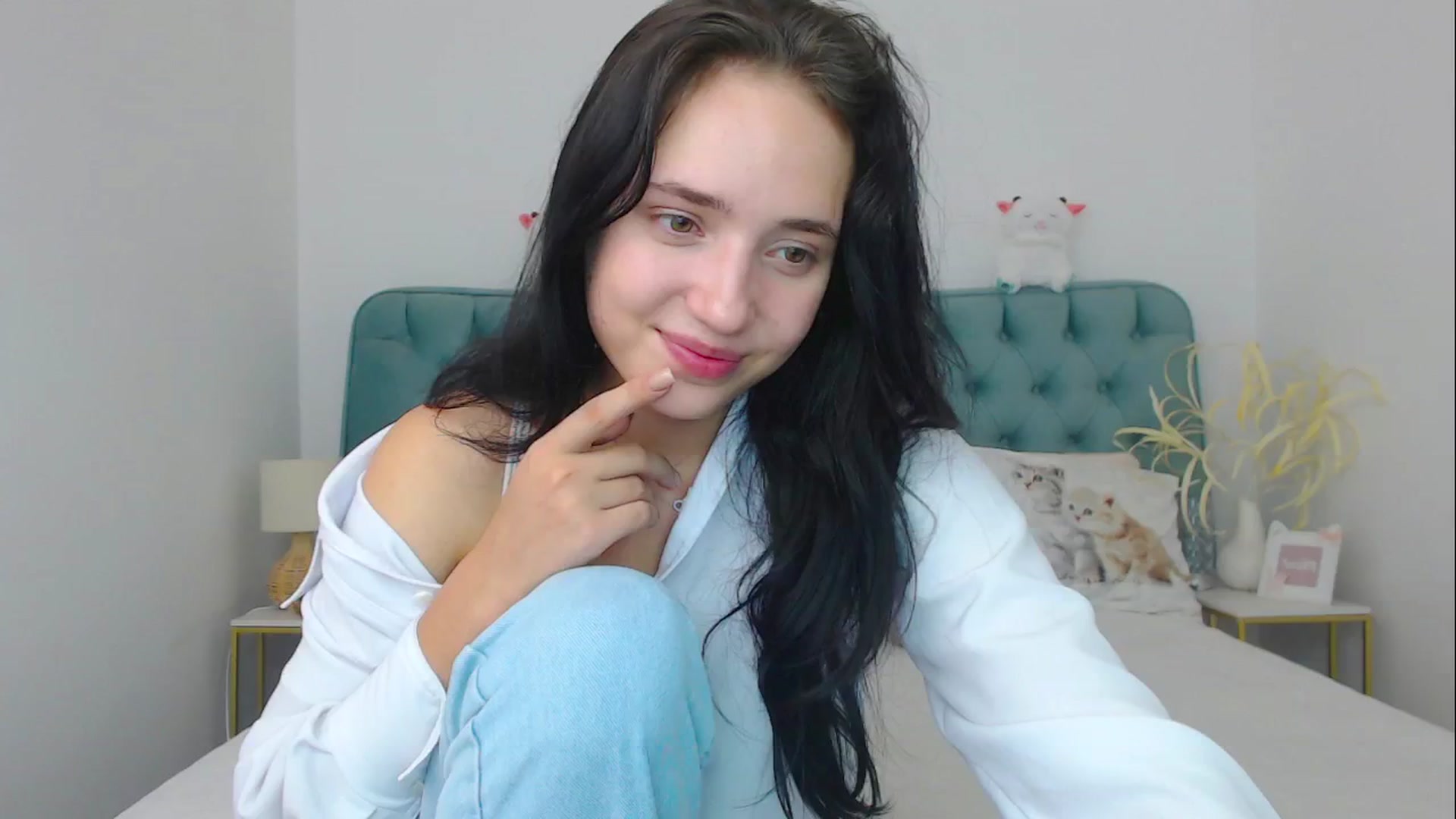 Gallery image thumbnail from Fortune777_'s myfreecams stream on, 10/10/2025, 09:32 image 17 of 20