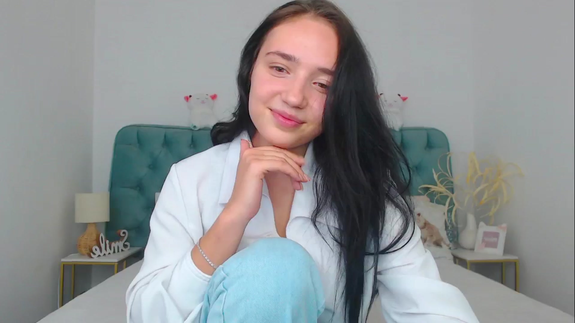 Gallery image thumbnail from Fortune777_'s myfreecams stream on, 10/11/2025, 10:21 image 18 of 20