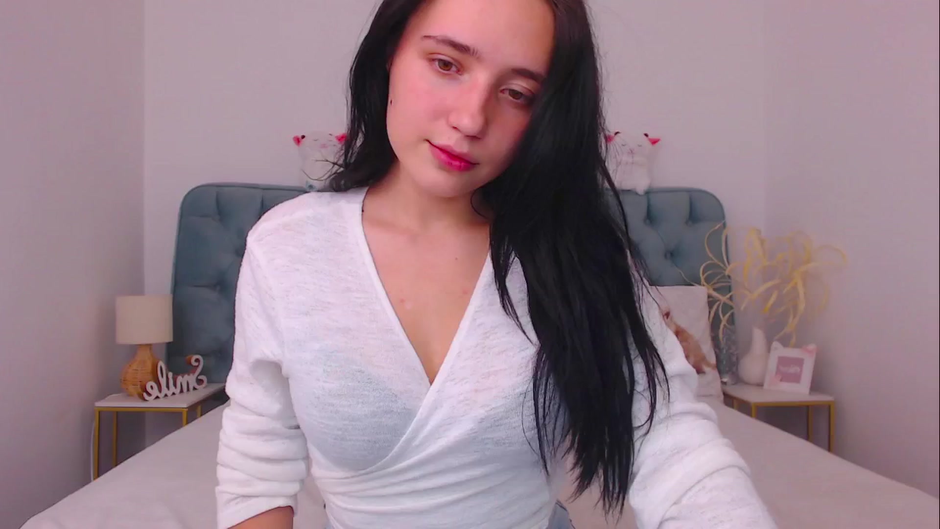 Gallery image thumbnail from Fortune777_'s myfreecams stream on, 10/12/2025, 14:17 image 14 of 20