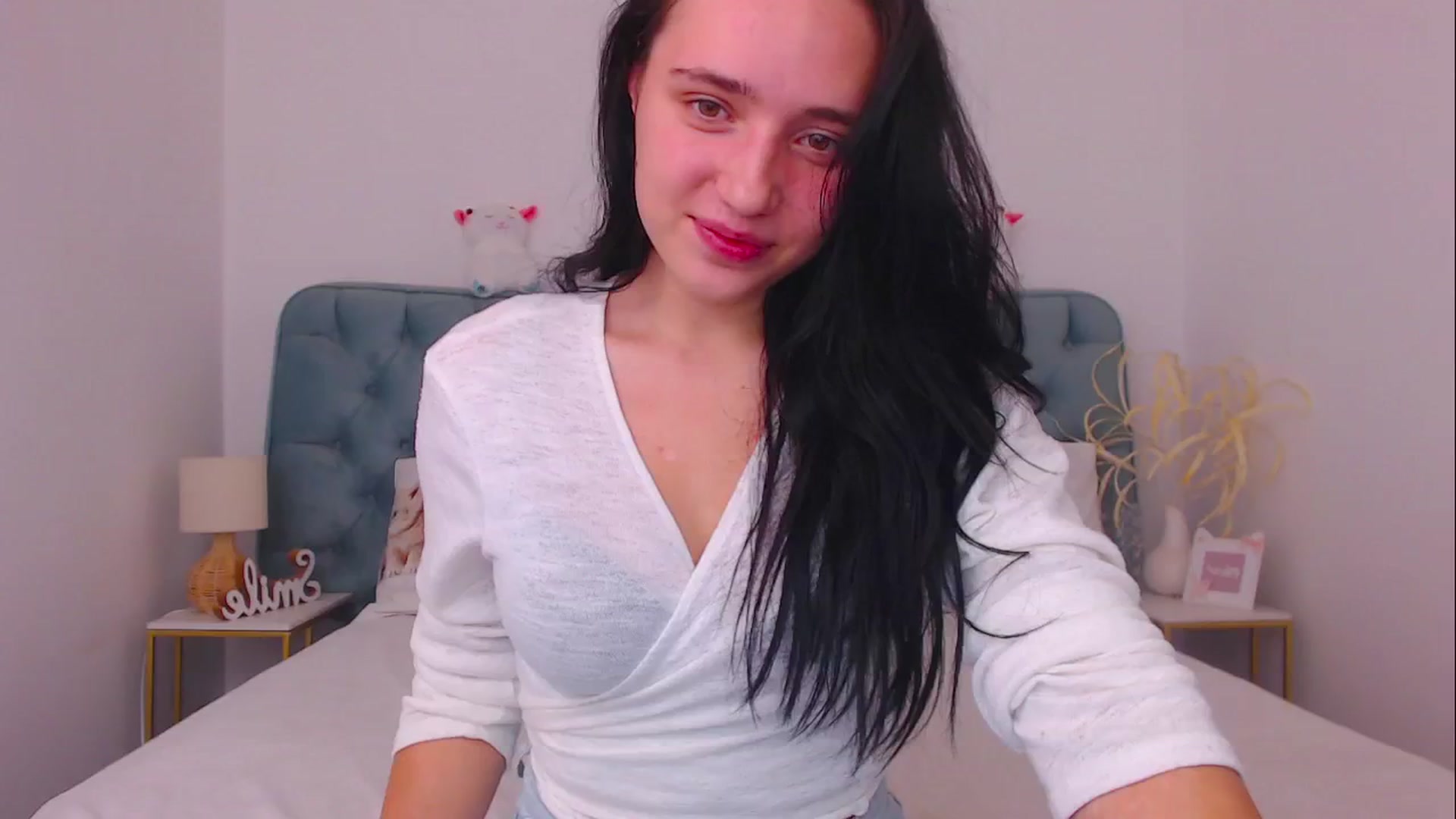 Gallery image thumbnail from Fortune777_'s myfreecams stream on, 10/12/2025, 14:17 image 17 of 20