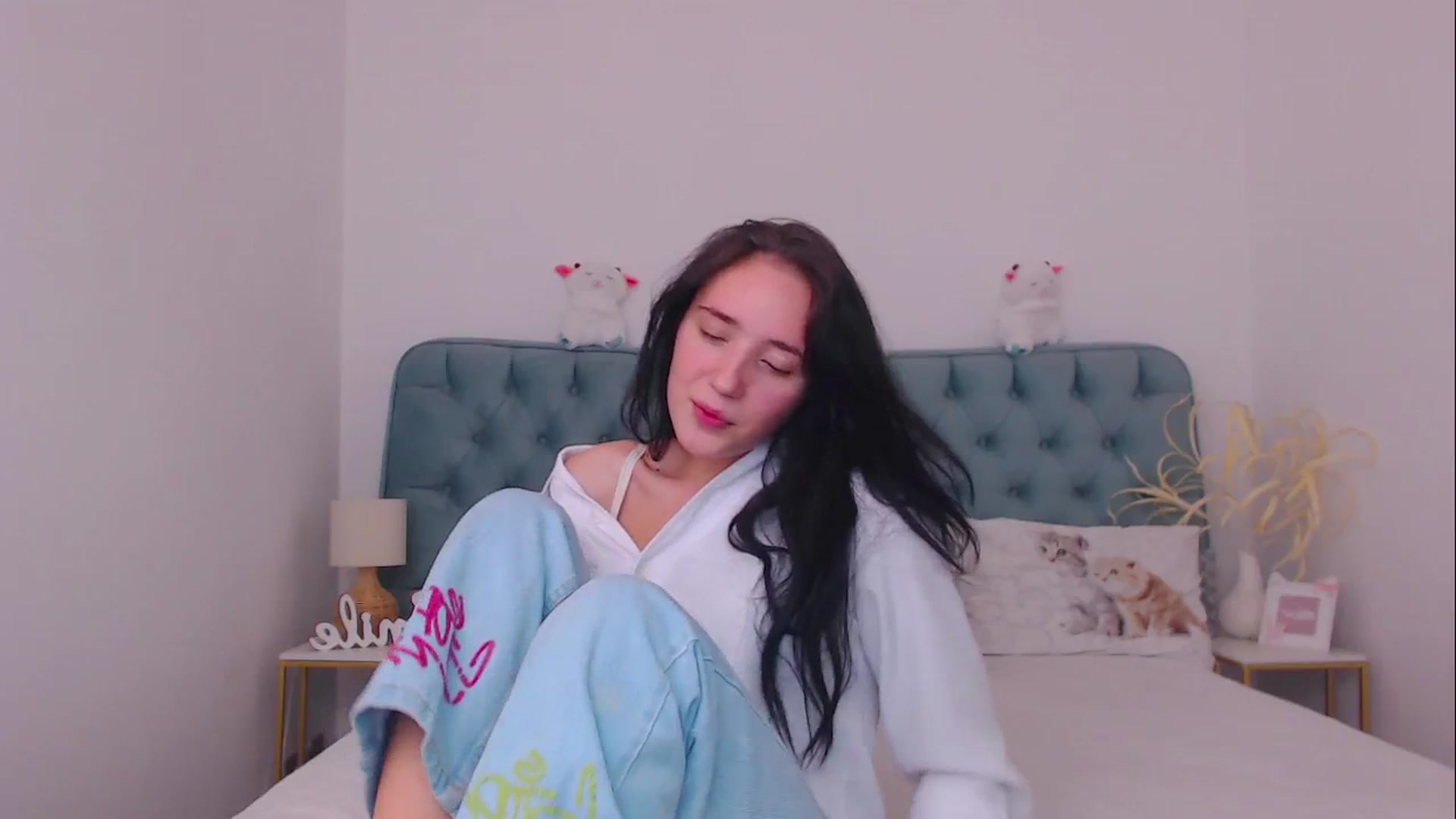 Gallery image thumbnail from Fortune777_'s myfreecams stream on, 10/13/2025, 11:12 image 16 of 20
