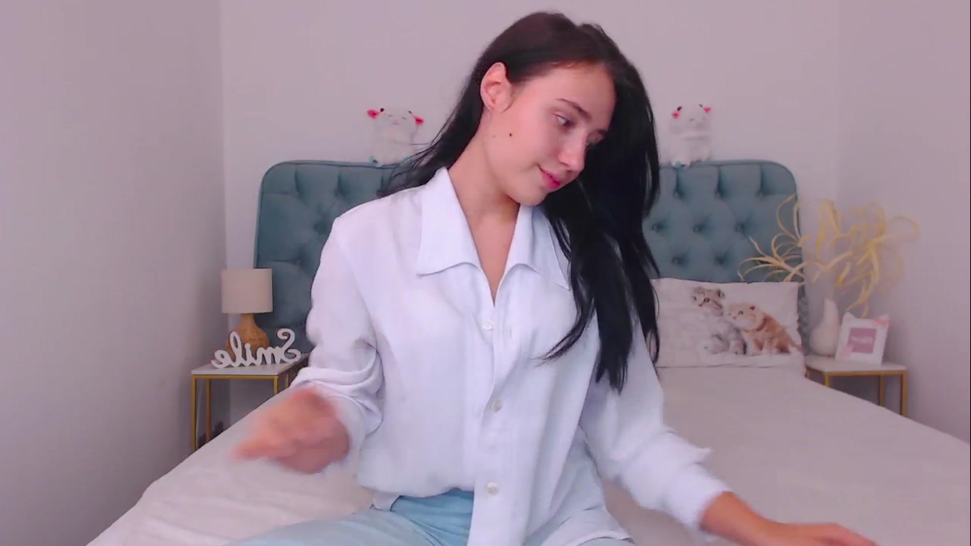 Gallery image thumbnail from Fortune777_'s myfreecams stream on, 10/13/2025, 13:25 image 15 of 20