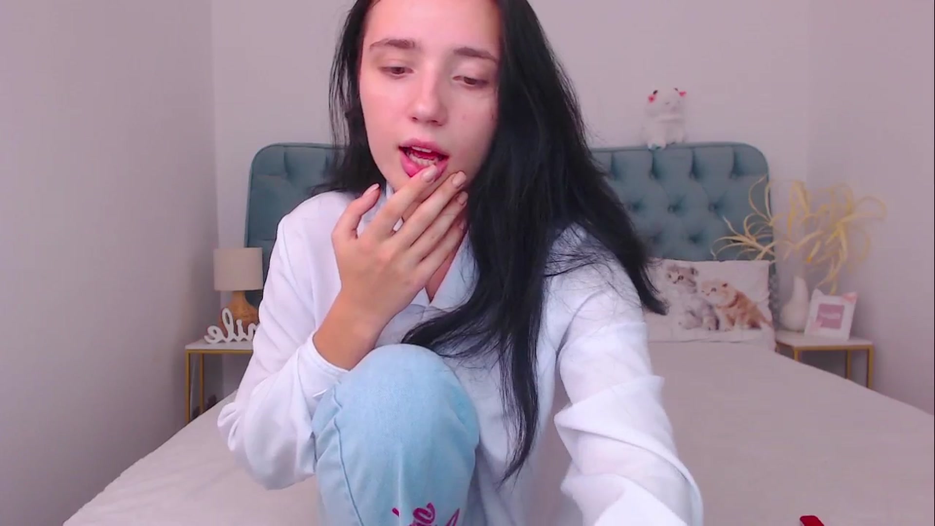 Gallery image thumbnail from Fortune777_'s myfreecams stream on, 10/13/2025, 14:25 image 15 of 20