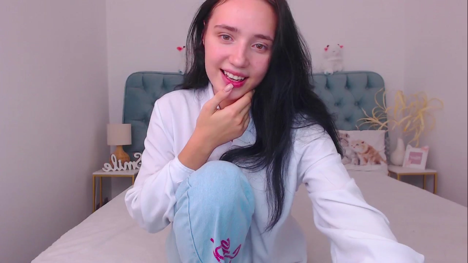 Gallery image thumbnail from Fortune777_'s myfreecams stream on, 10/13/2025, 14:25 image 12 of 20
