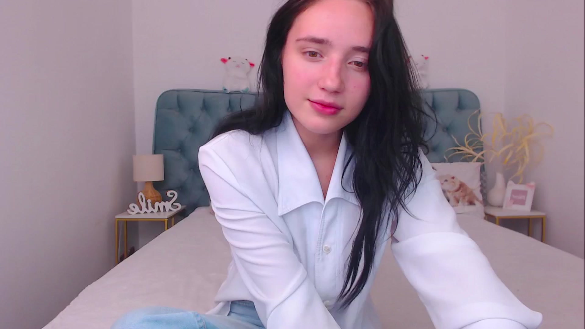 Gallery image thumbnail from Fortune777_'s myfreecams stream on, 10/13/2025, 16:40 image 3 of 20