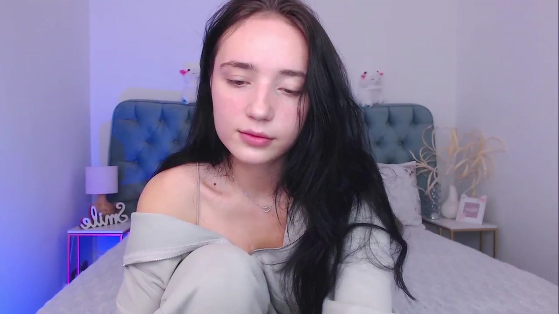 Gallery image thumbnail from Fortune777_'s myfreecams stream on, 10/14/2025, 08:27 image 12 of 20