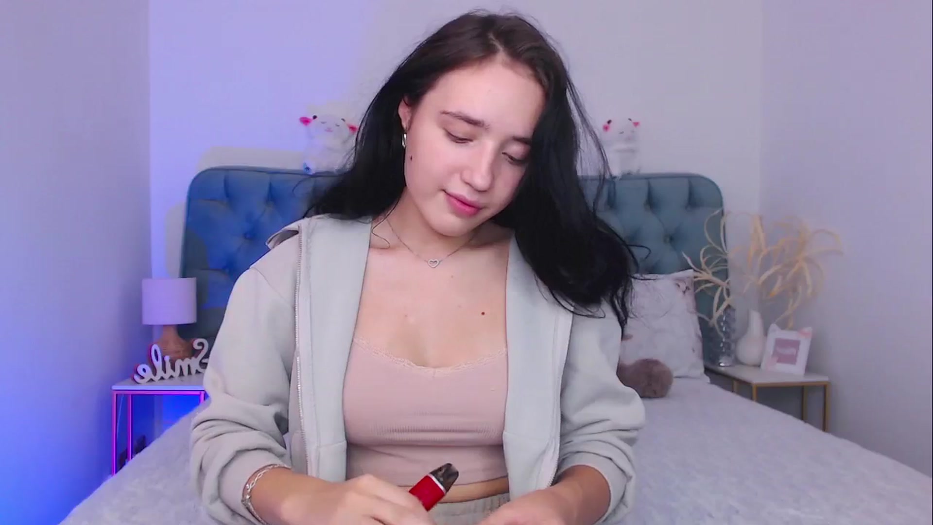 Gallery image thumbnail from Fortune777_'s myfreecams stream on, 10/14/2025, 11:44 image 19 of 20