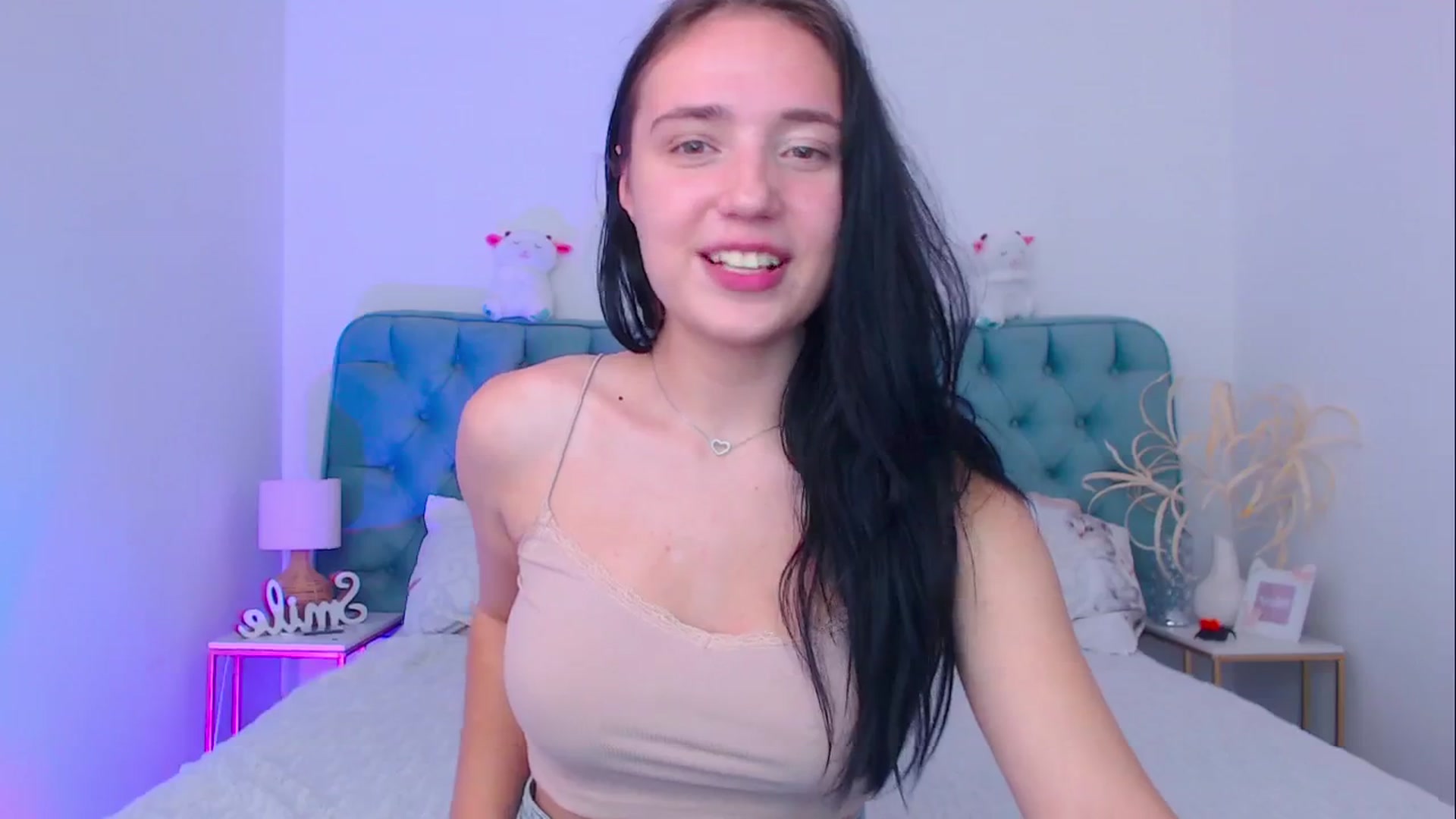 Gallery image thumbnail from Fortune777_'s myfreecams stream on, 10/15/2025, 15:11 image 6 of 20