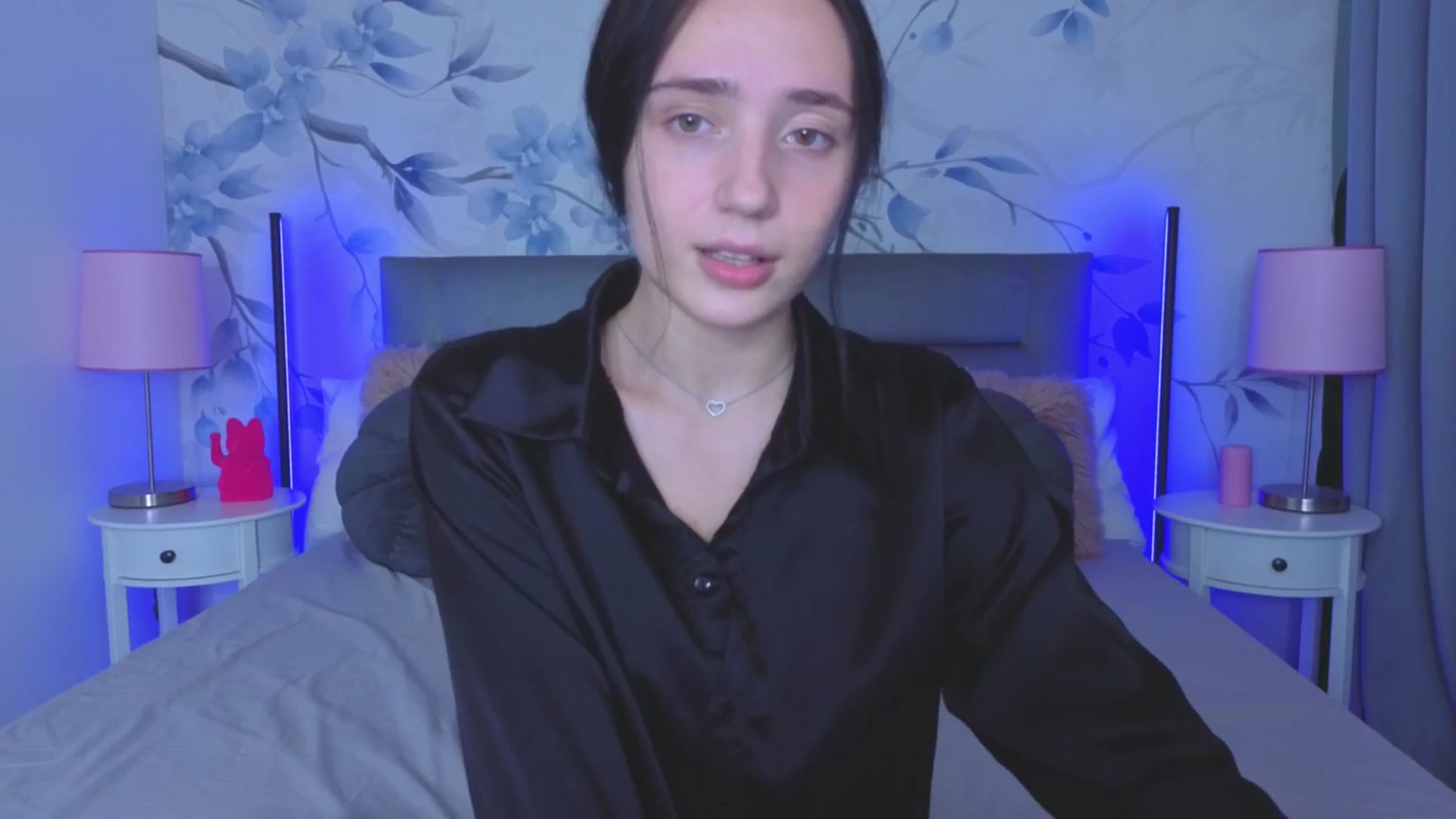 Gallery image thumbnail from Fortune777_'s myfreecams stream on, 10/16/2025, 22:35 image 17 of 20