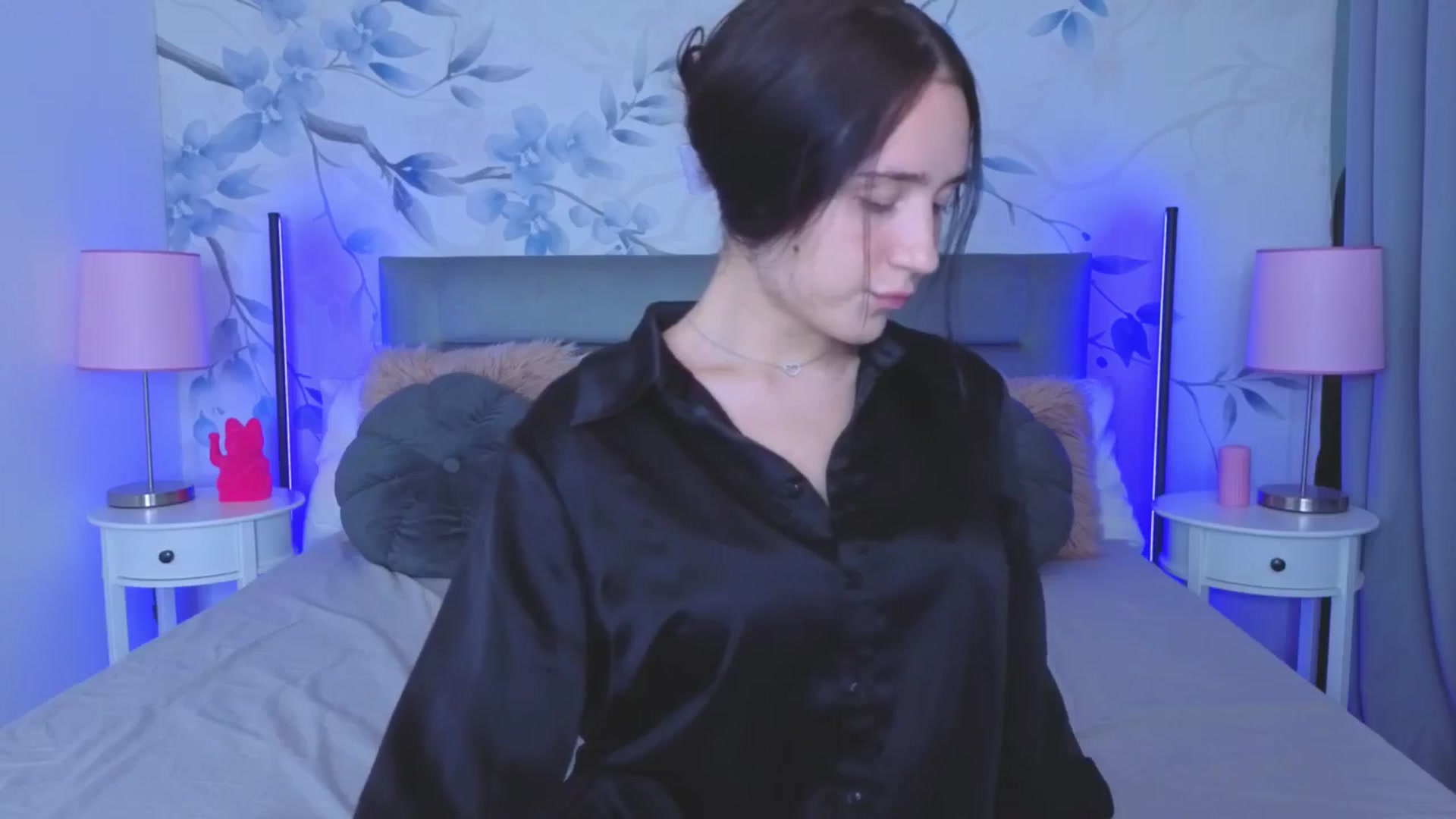 Gallery image thumbnail from Fortune777_'s myfreecams stream on, 10/16/2025, 22:35 image 12 of 20