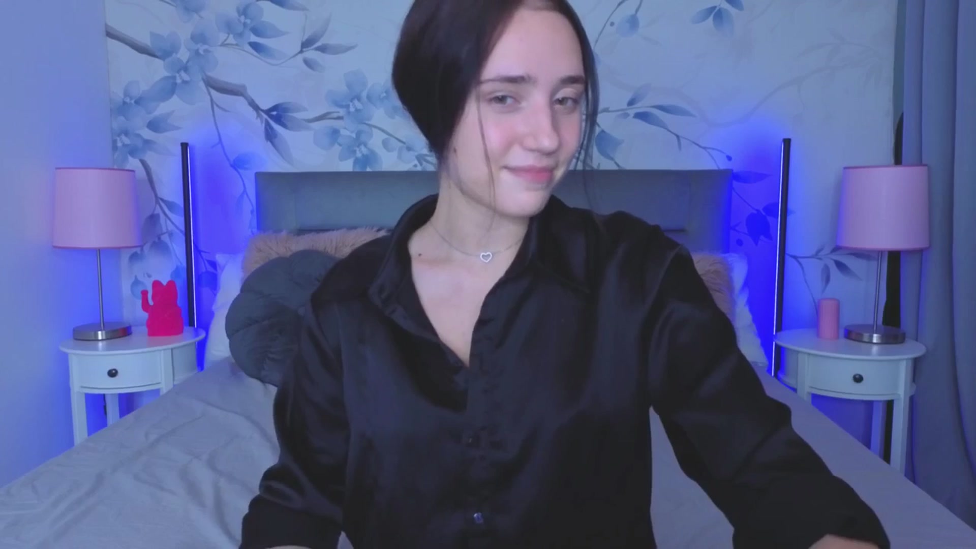 Gallery image thumbnail from Fortune777_'s myfreecams stream on, 10/16/2025, 22:35 image 15 of 20