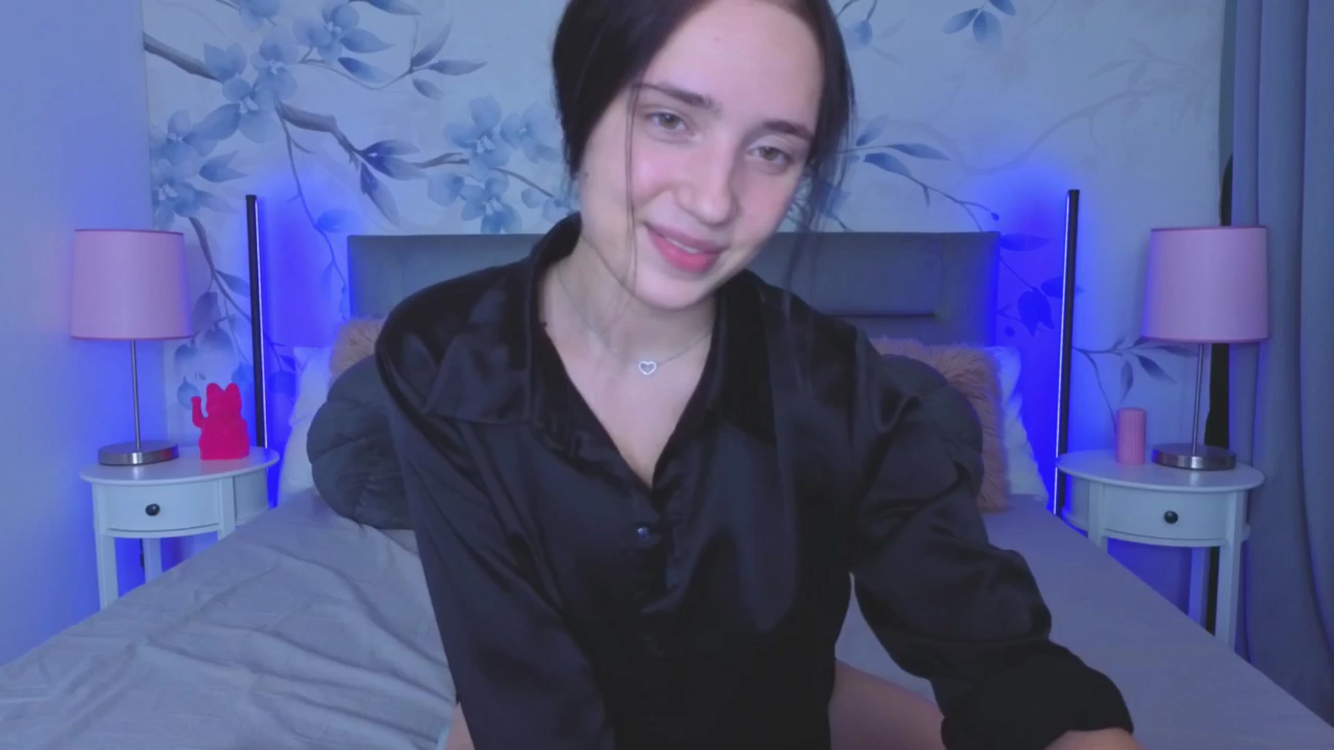 Gallery image thumbnail from Fortune777_'s myfreecams stream on, 10/16/2025, 22:35 image 7 of 20