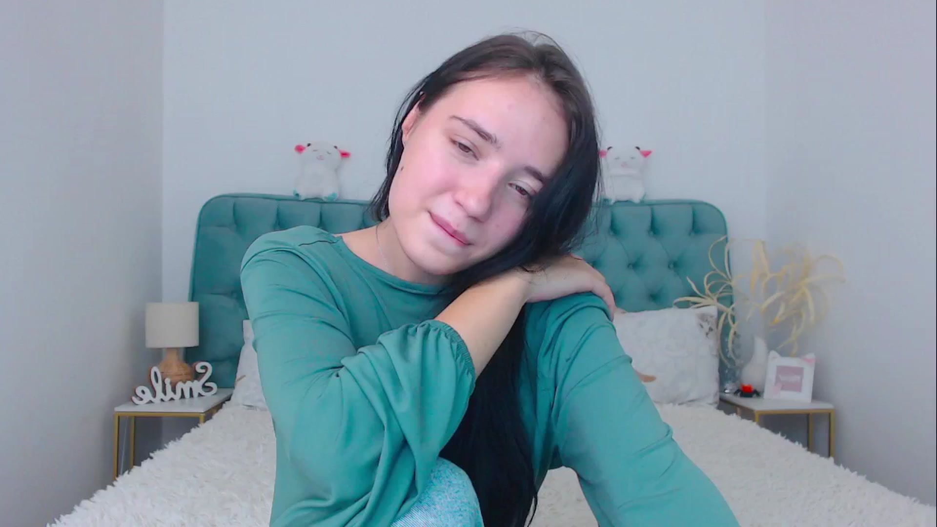 Gallery image thumbnail from Fortune777_'s myfreecams stream on, 10/19/2025, 09:15 image 3 of 20