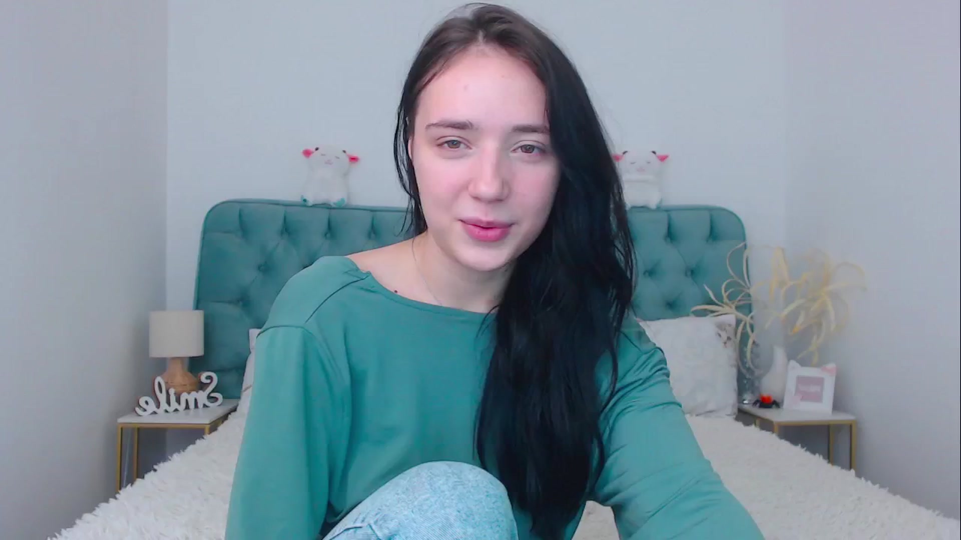 Gallery image thumbnail from Fortune777_'s myfreecams stream on, 10/19/2025, 09:15 image 2 of 20