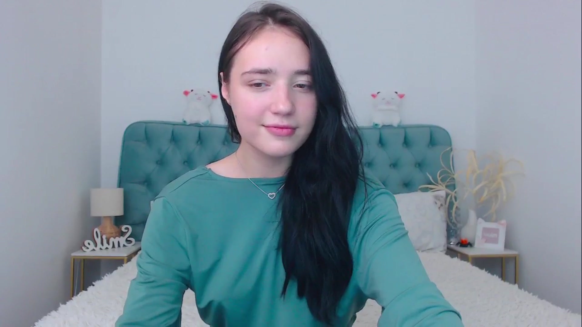Gallery image thumbnail from Fortune777_'s myfreecams stream on, 10/19/2025, 09:15 image 7 of 20
