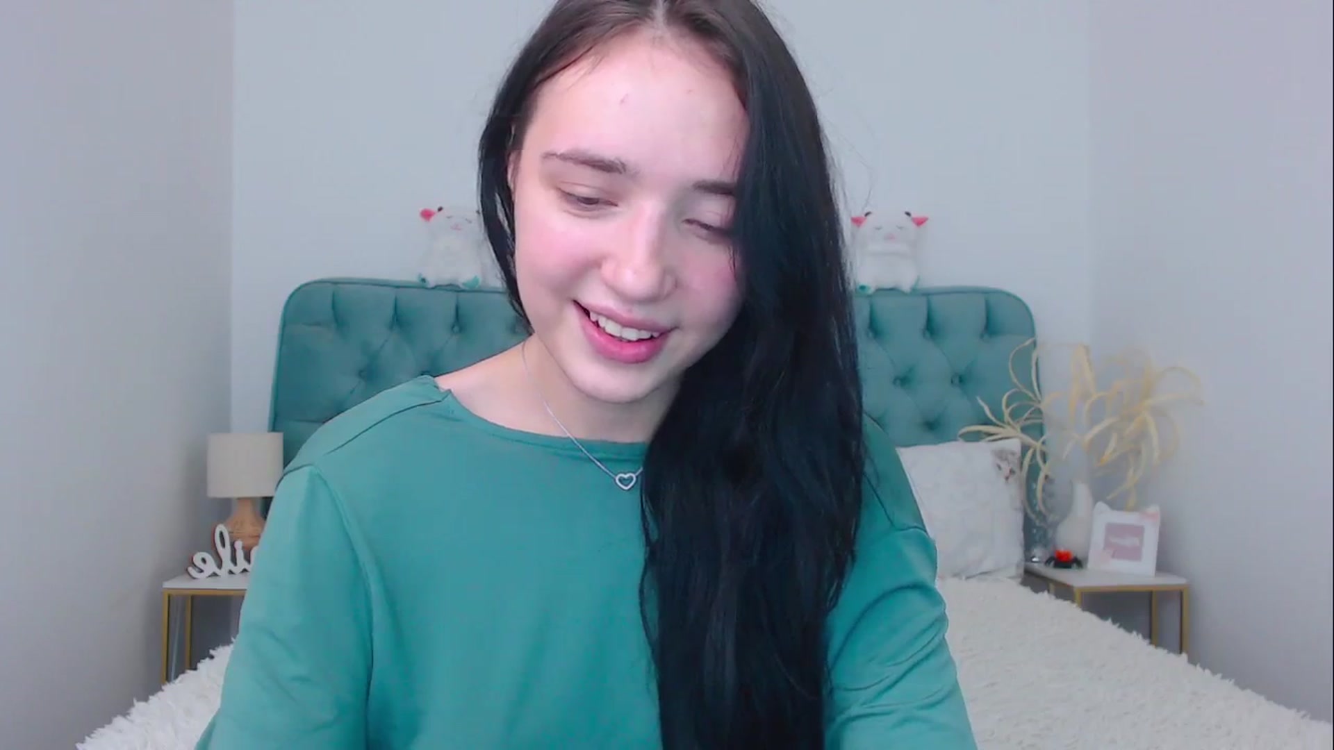 Gallery image thumbnail from Fortune777_'s myfreecams stream on, 10/19/2025, 09:15 image 15 of 20