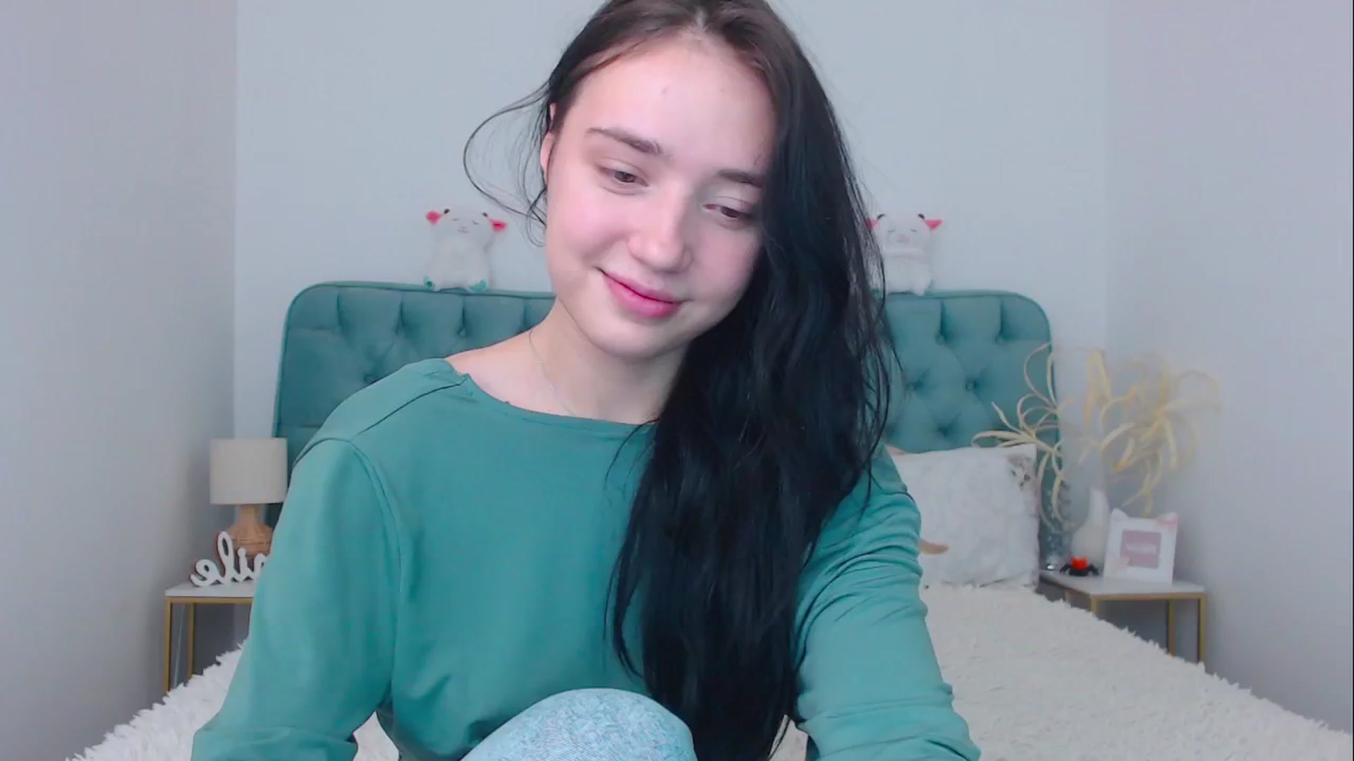 Gallery image thumbnail from Fortune777_'s myfreecams stream on, 10/19/2025, 09:15 image 1 of 20