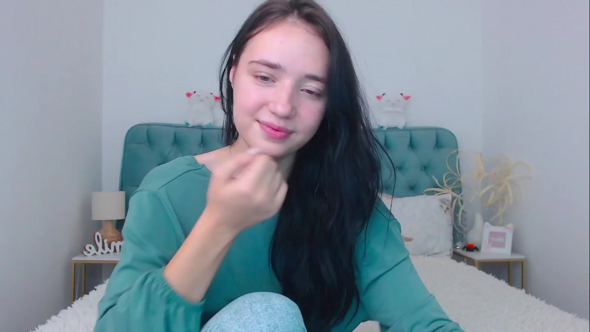 Gallery image thumbnail from Fortune777_'s myfreecams stream on, 10/19/2025, 09:15 image 4 of 20
