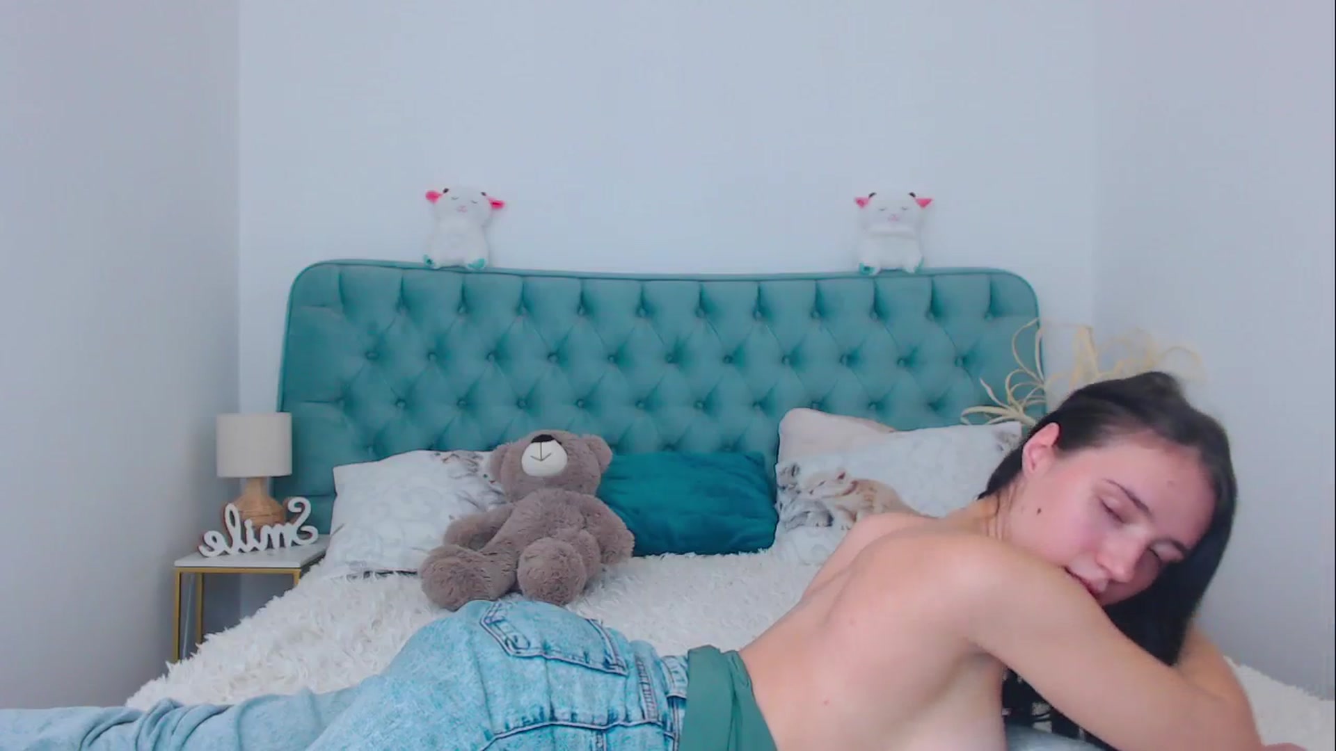 Gallery image thumbnail from Fortune777_'s myfreecams stream on, 10/19/2025, 12:53 image 14 of 20