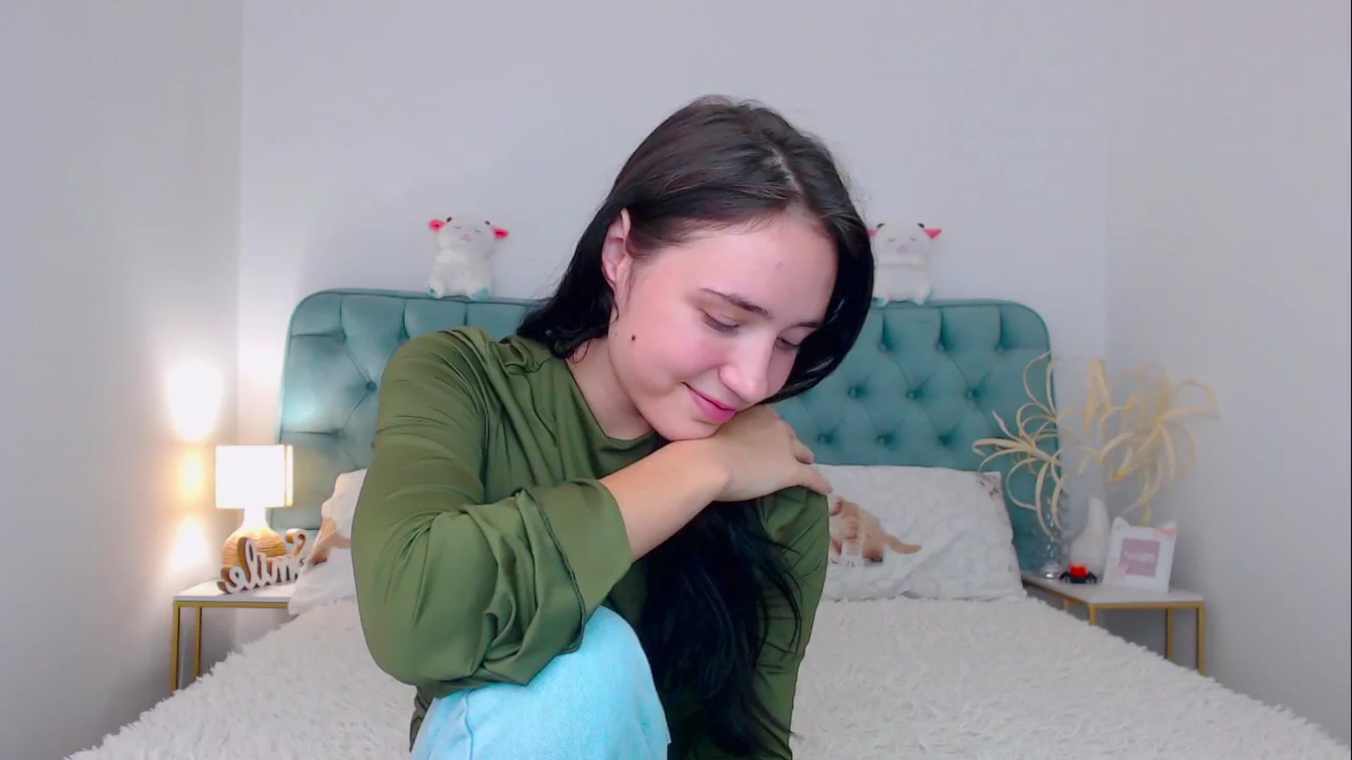 Gallery image thumbnail from Fortune777_'s myfreecams stream on, 10/20/2025, 09:45 image 13 of 20