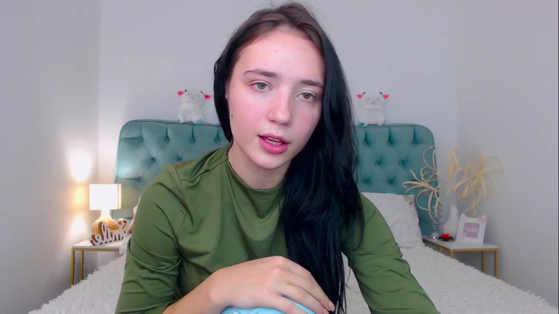 Gallery image thumbnail from Fortune777_'s myfreecams stream on, 10/20/2025, 09:45 image 9 of 20