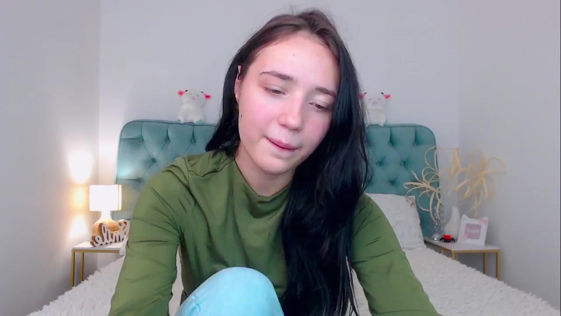 Gallery image thumbnail from Fortune777_'s myfreecams stream on, 10/20/2025, 09:45 image 12 of 20