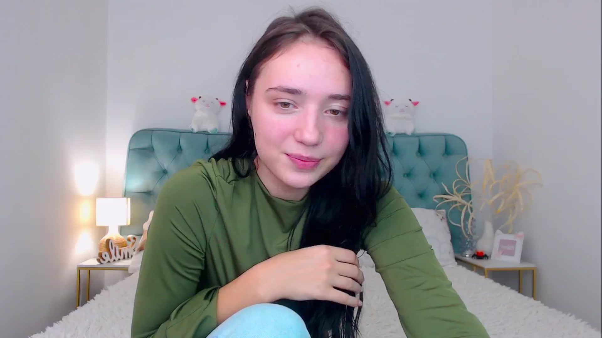 Gallery image thumbnail from Fortune777_'s myfreecams stream on, 10/20/2025, 09:45 image 15 of 20