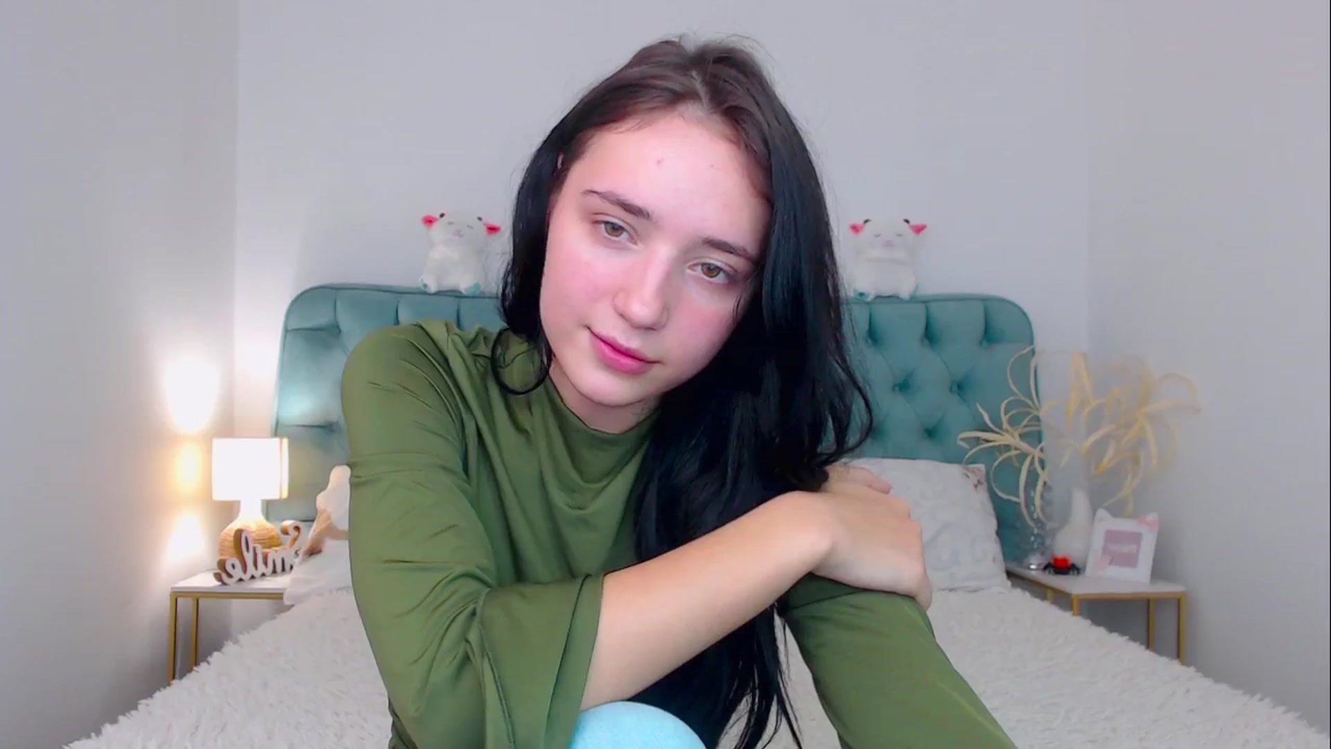Gallery image thumbnail from Fortune777_'s myfreecams stream on, 10/20/2025, 09:45 image 19 of 20